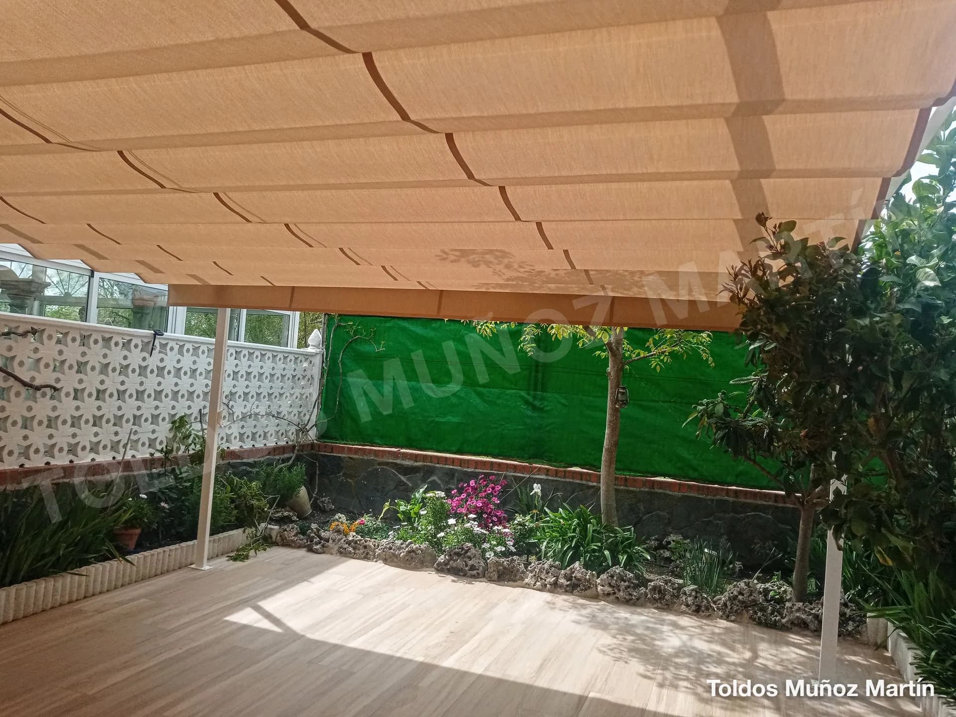 Pérgolas instalado por Toldos Muñoz Martín – trabajo 7