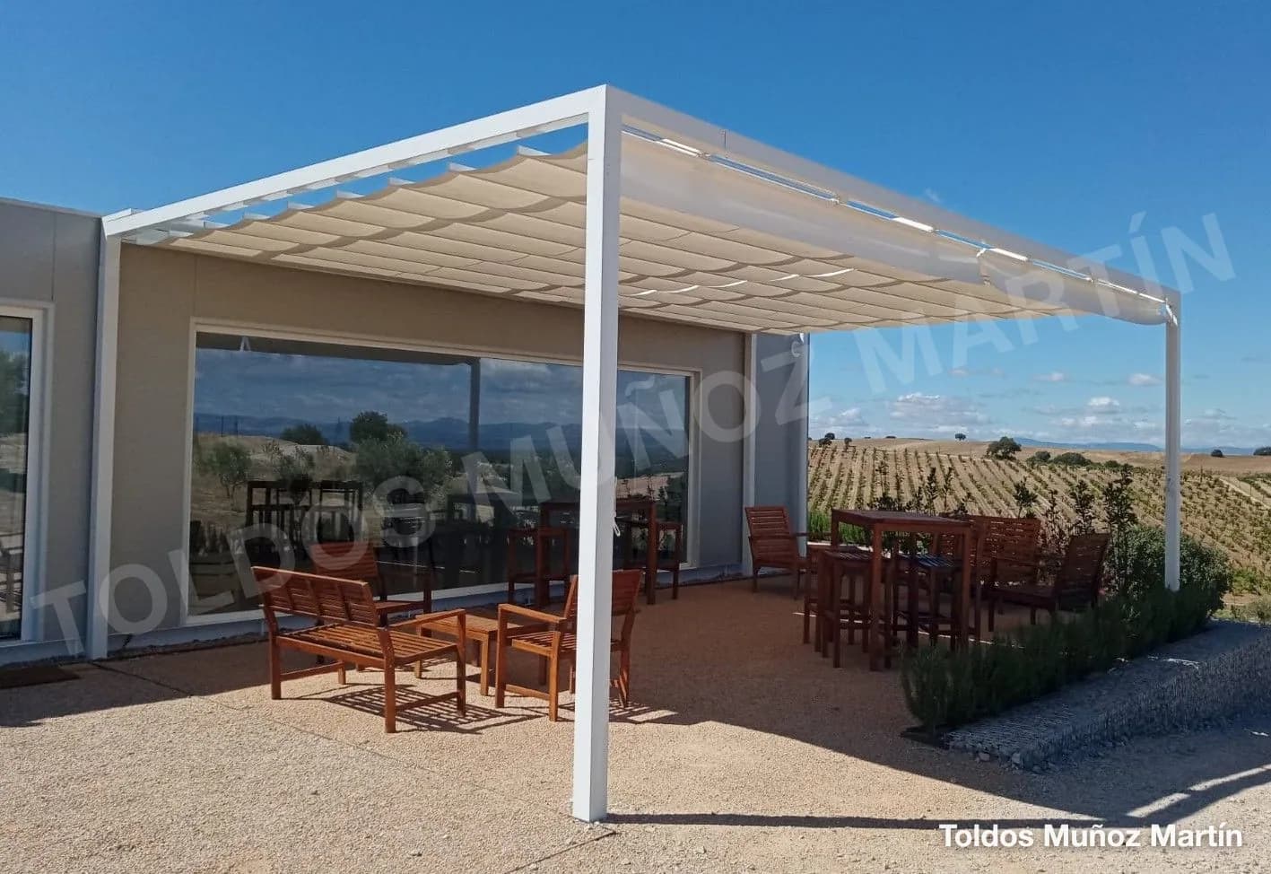 Pérgolas instalado por Toldos Muñoz Martín – trabajo 11
