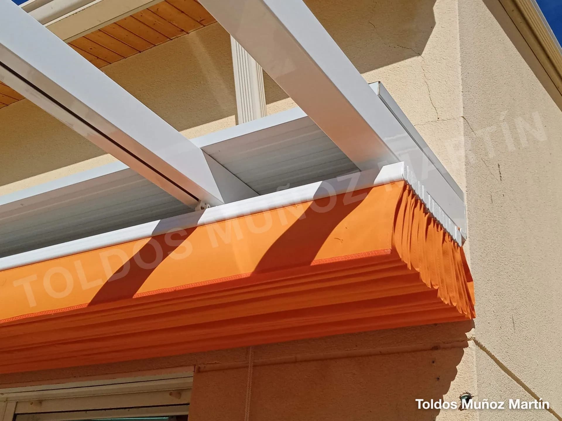 Pérgolas instalado por Toldos Muñoz Martín – trabajo 18