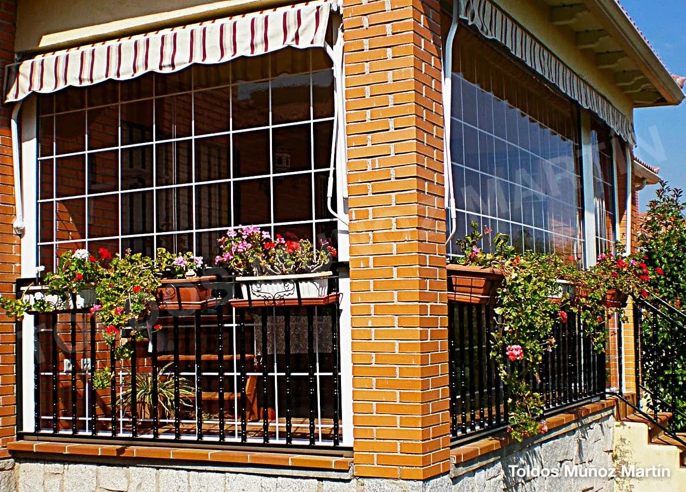 Verticales y cortavientos instalado por Toldos Muñoz Martín – trabajo 9